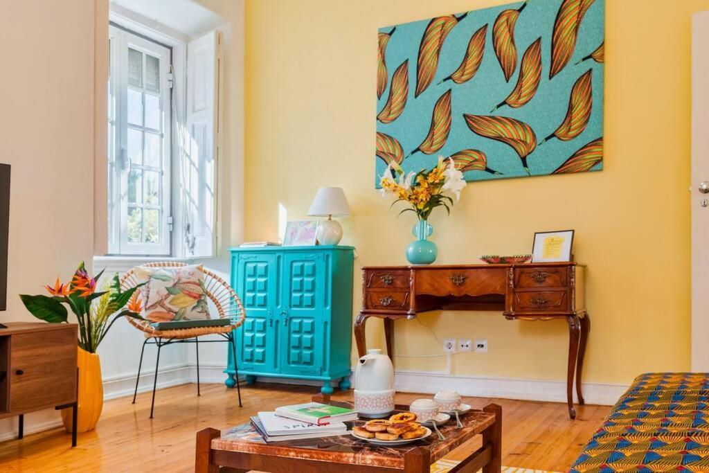 A Casa Amarela De Sintra Apartment Luaran gambar