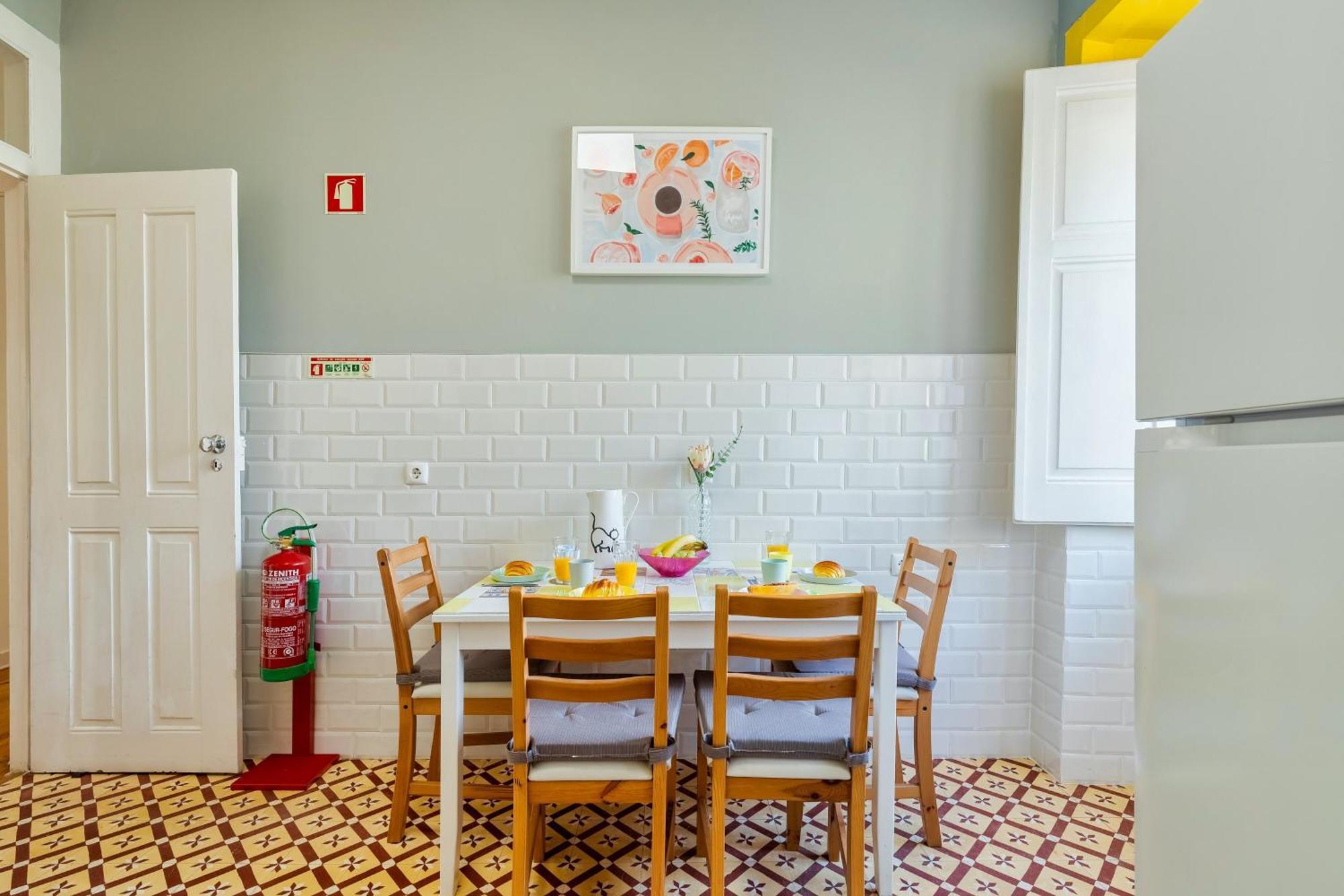 A Casa Amarela De Sintra Apartment Luaran gambar